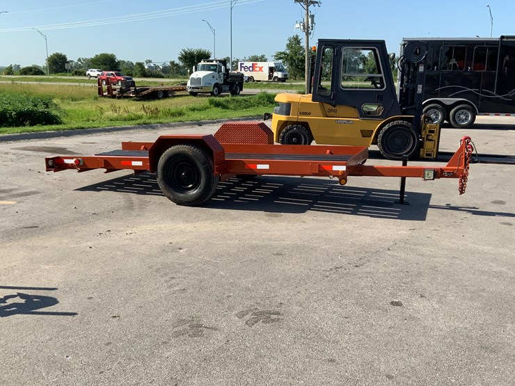ditchwitch-s/a-tilt-bed-trailer-image-4