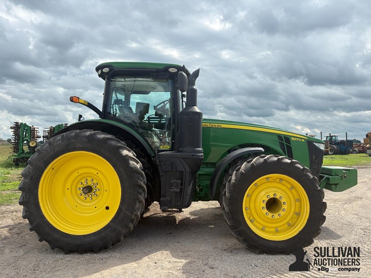 2017-john-deere-8370r-image-4