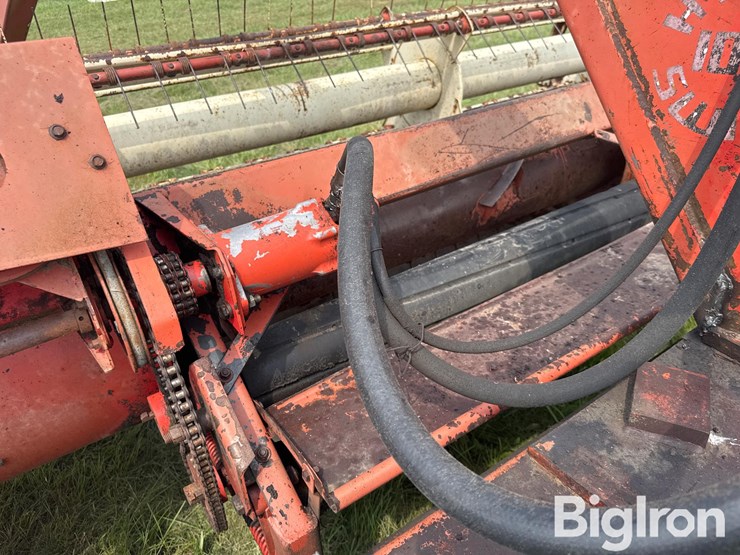 hesston-1014-image-20