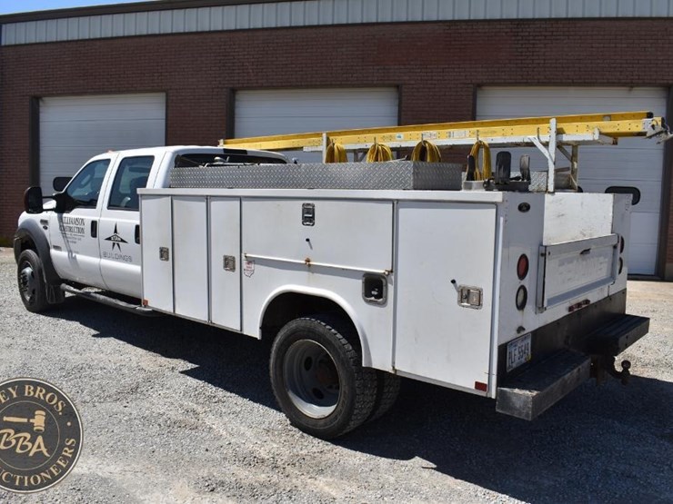 2005-ford-f550-xl-sd-image-11