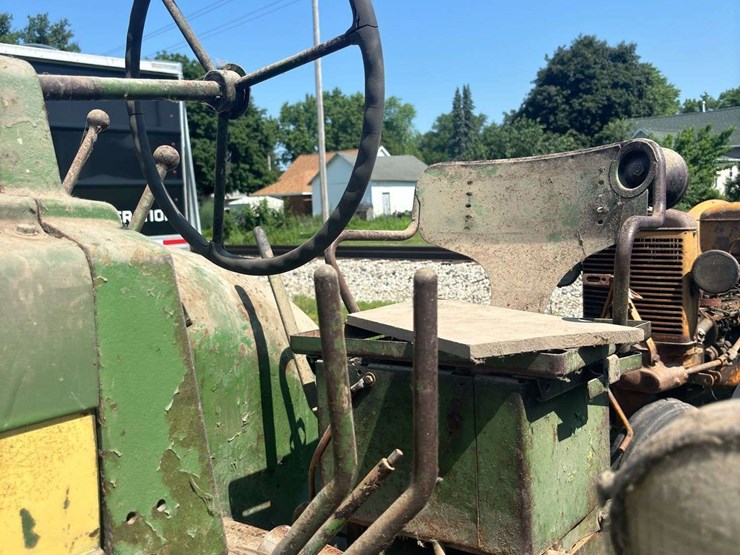 john-deere-720-image-40