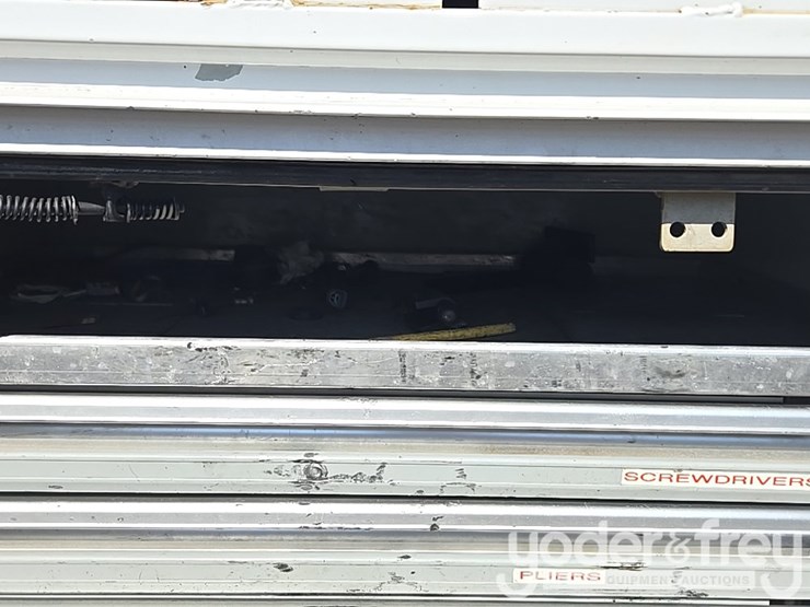 2019-ford-f550-xl-image-32