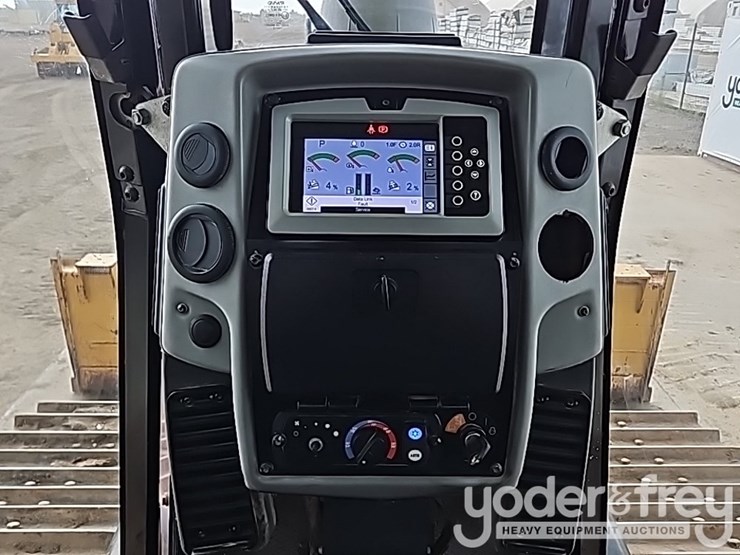 2019-caterpillar-d6n-lgp-image-60