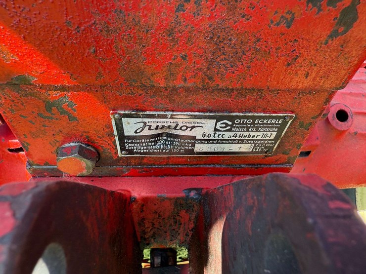 porsche-junior-image-43