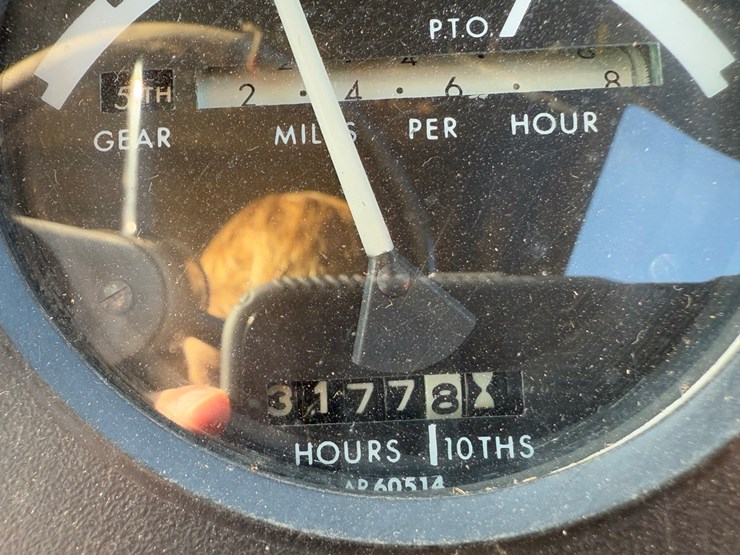john-deere-4240-image-23