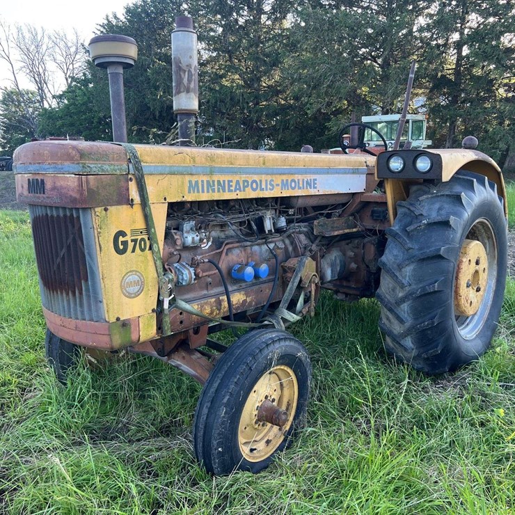 MINNEAPOLIS MOLINE G707