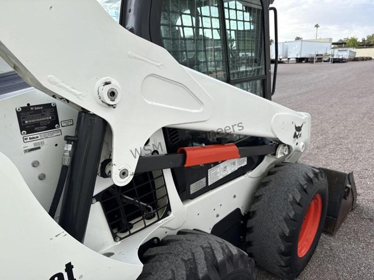 2018-bobcat-s590-image-14