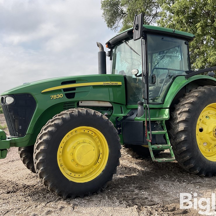 2009 JOHN DEERE 7830