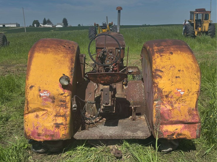 massey-ferguson-95-image-4