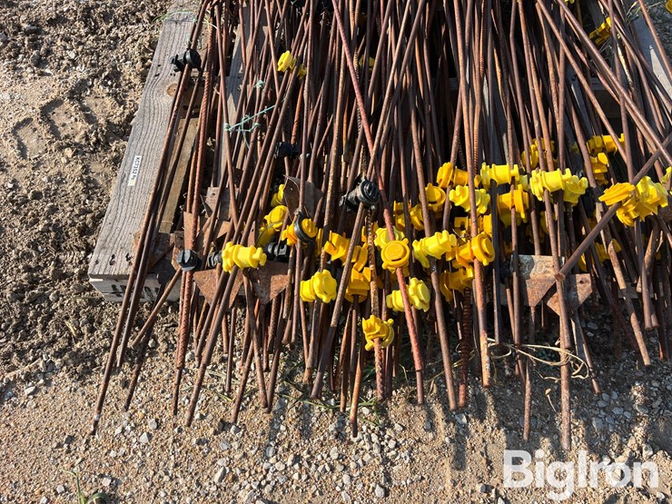 electric-fence-posts-image-9