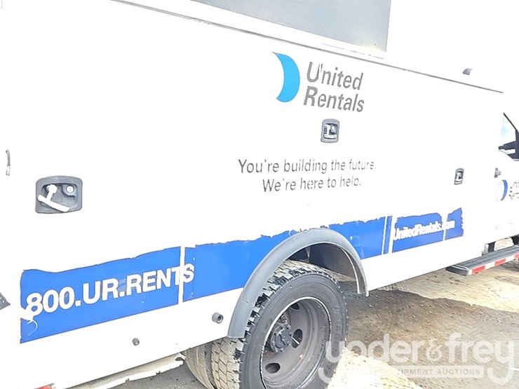 2019-ford-f550-image-21