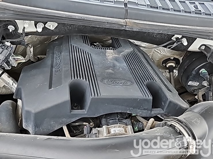 2018-ford-f150-xlt-image-34