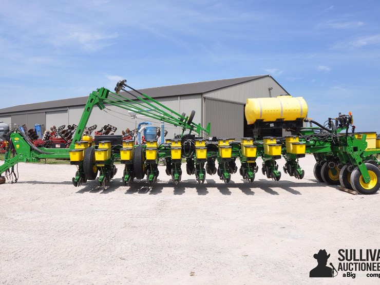 2010-john-deere-1770nt-image-8