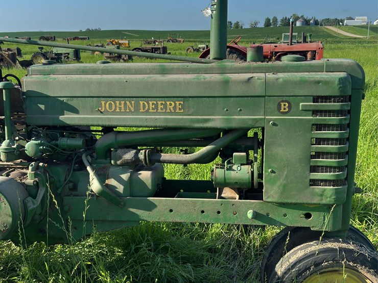 john-deere-model-b-image-15