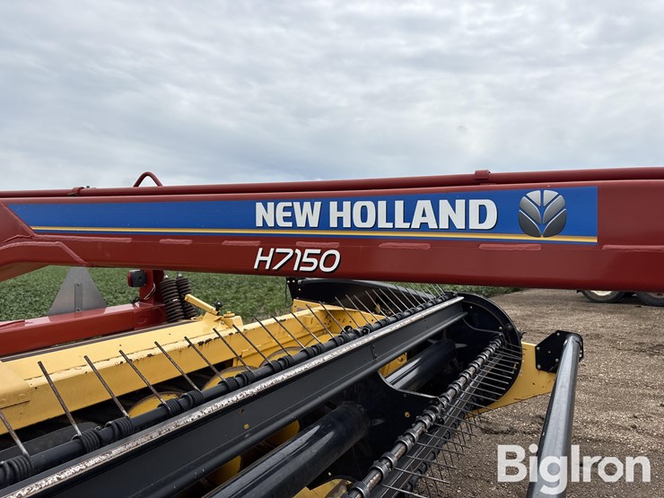2014-new-holland-h7150-image-15