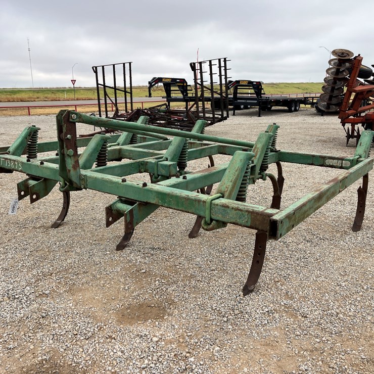 JOHN DEERE 1600