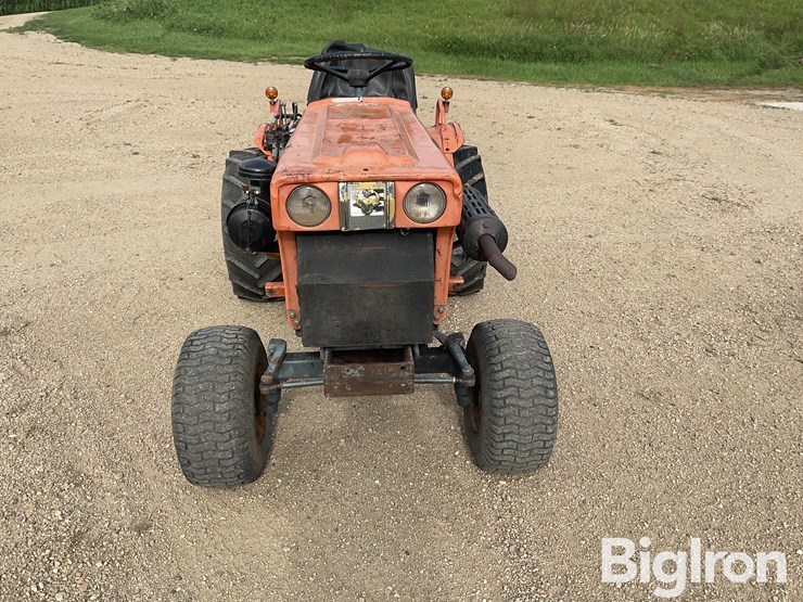 1976-kubota-b7100-image-2