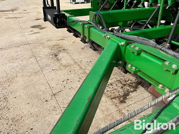 1999-john-deere-1560-image-12