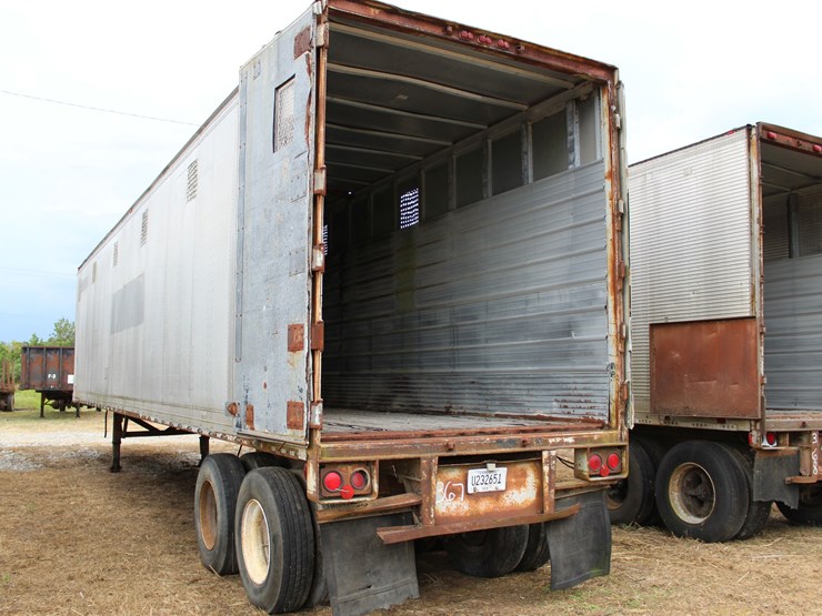 1982-fruehauf-trailer-image-3