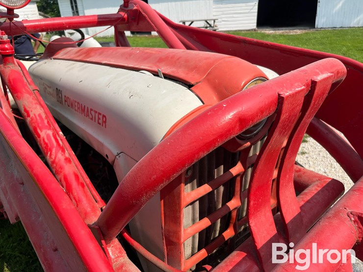 1961-ford-tractor-image-15