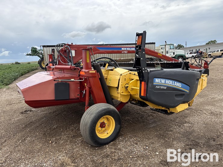 2014-new-holland-h7150-image-5