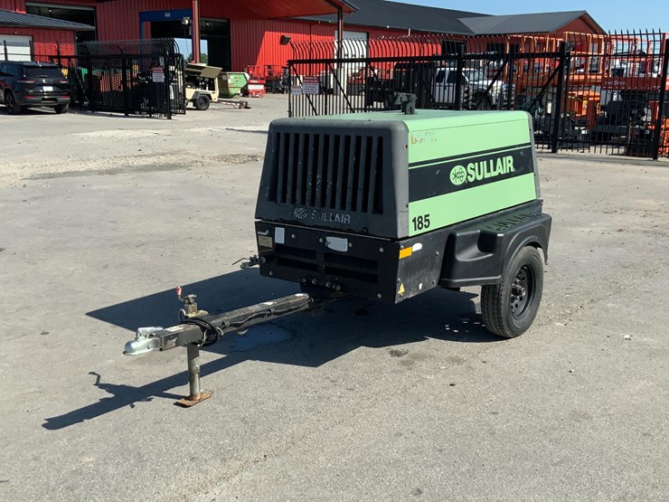 sullair-185f-portable-air-compressor-image-2