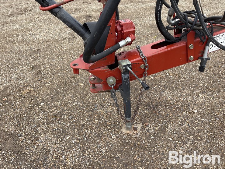 2014-new-holland-h7150-image-9