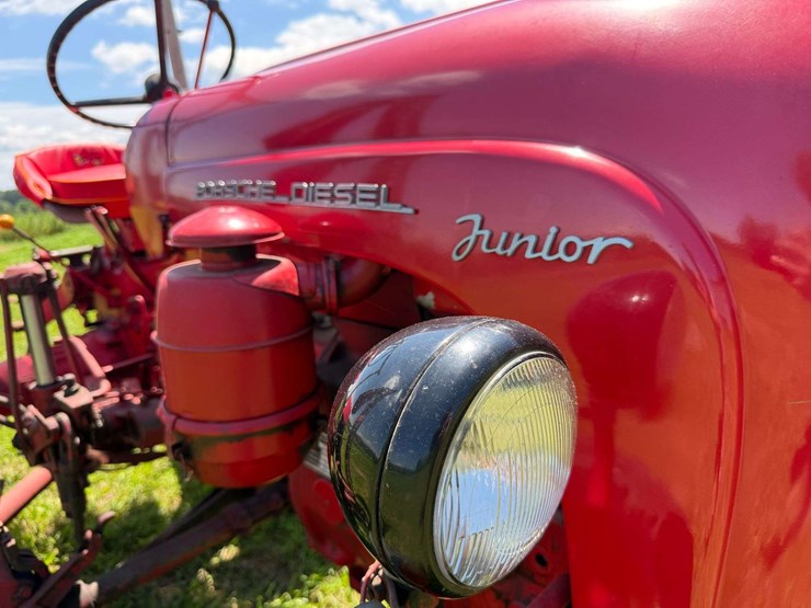 porsche-junior-image-41