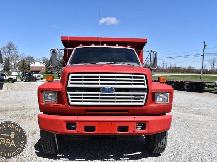 1989-ford-f800-image-17