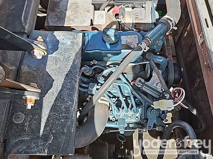 2019-club-car-carryall-1700-image-30