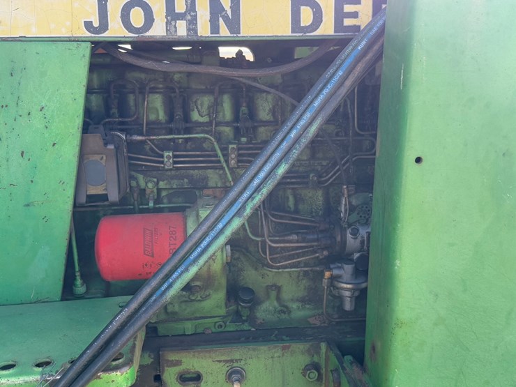 john-deere-4240-image-15