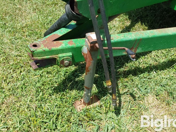 john-deere-350-image-9