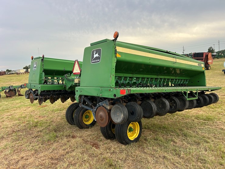 john-deere-455-image-12
