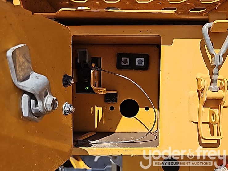 2017-volvo-l110h-image-40
