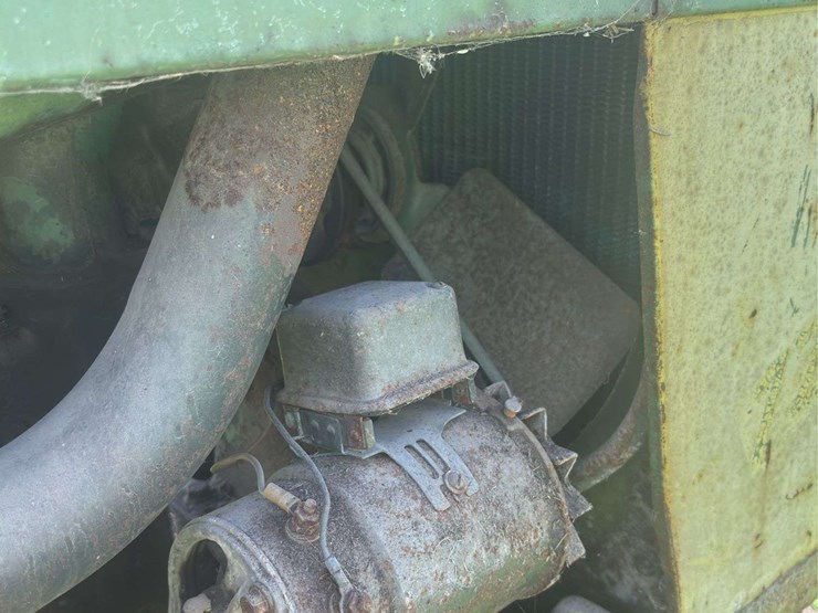 john-deere-720-image-18
