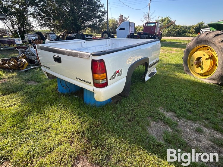 chevrolet-pickup-box-image-5
