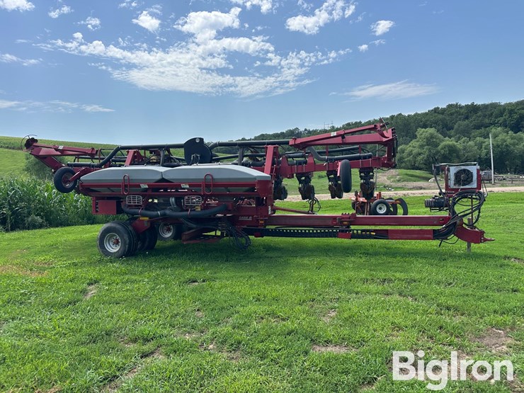 case-ih-1200-image-4