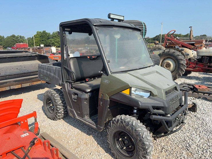 2015-polaris-ranger-image-3