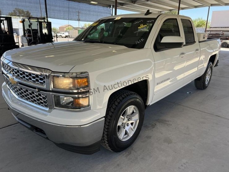 2015-chevrolet-silverado-1500-image-4