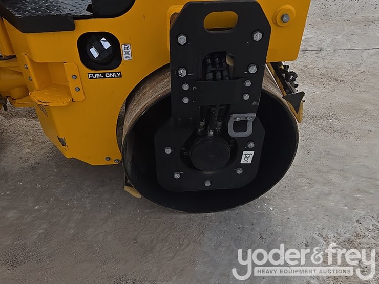 2023-jcb-ct260-120-image-10