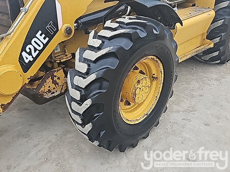 2011-caterpillar-420e-image-9