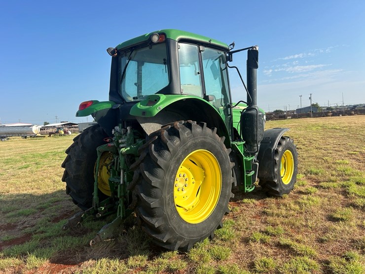 john-deere-6110m-image-3