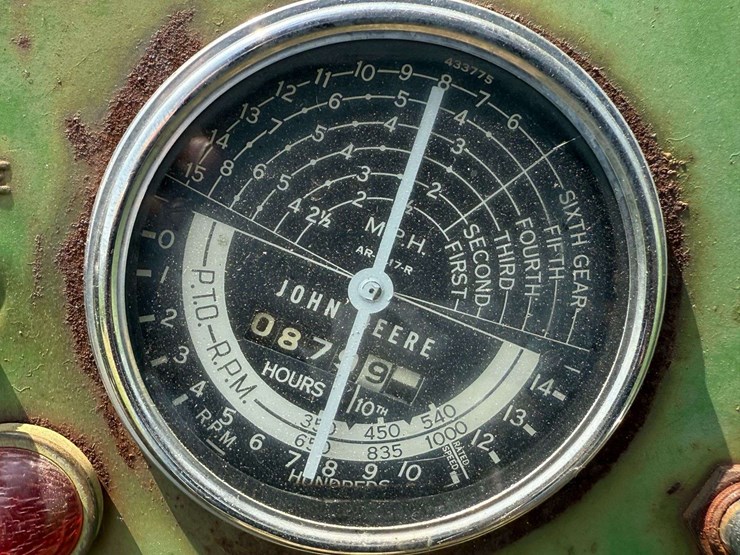 john-deere-80-image-26