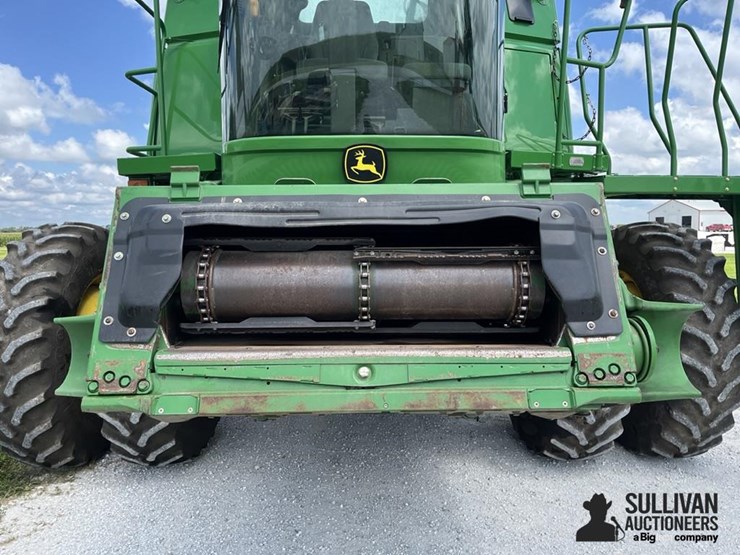 2010-john-deere-9670-sts-image-11