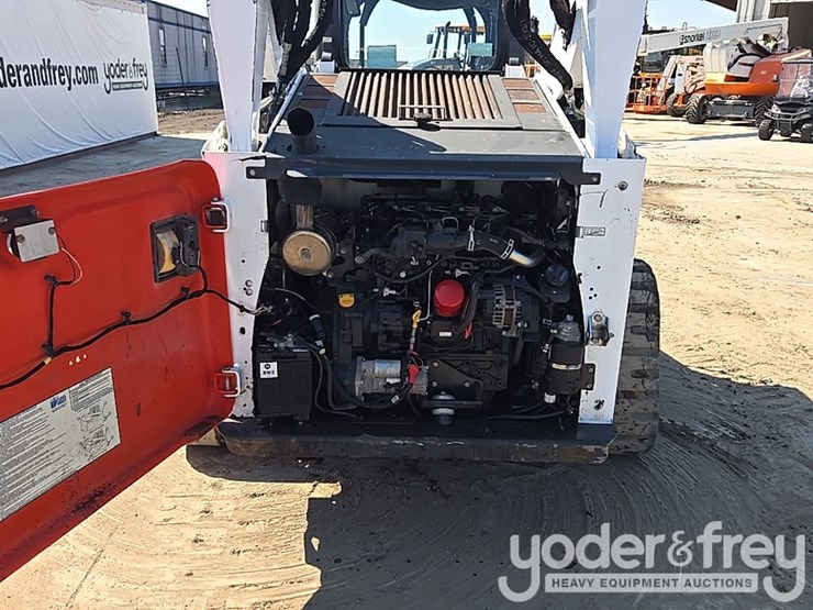 2019-bobcat-t590-image-40