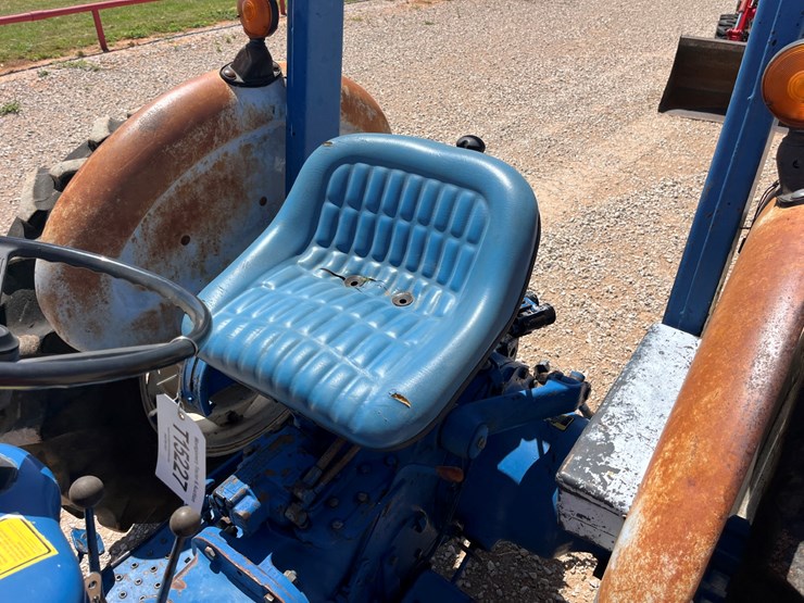 ford-3910-image-8