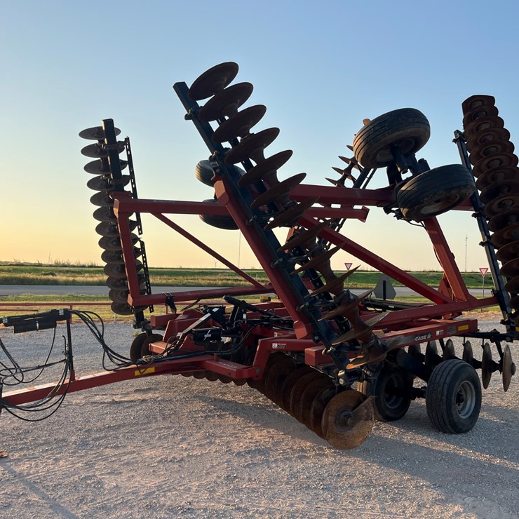CASE IH 370