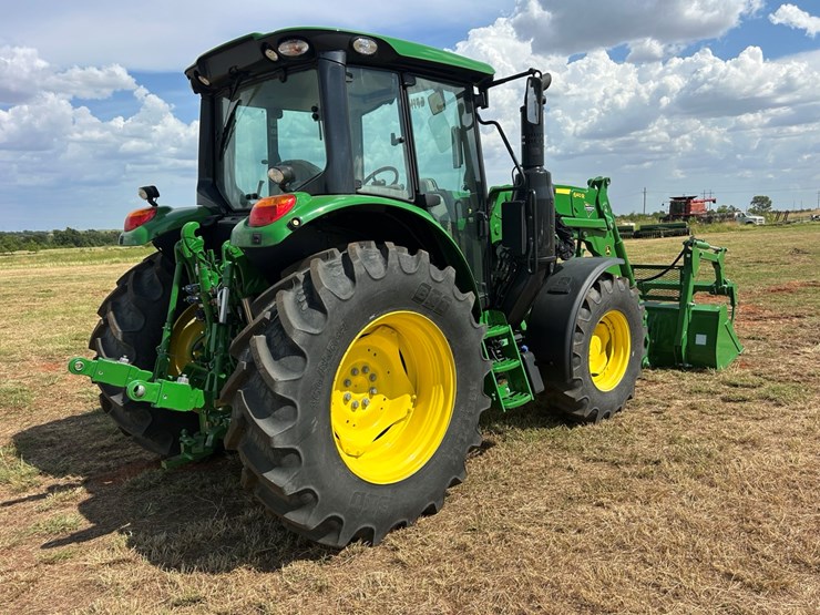 2023-john-deere-6120m-image-34