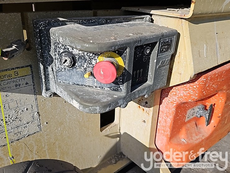jlg-2632es-image-17