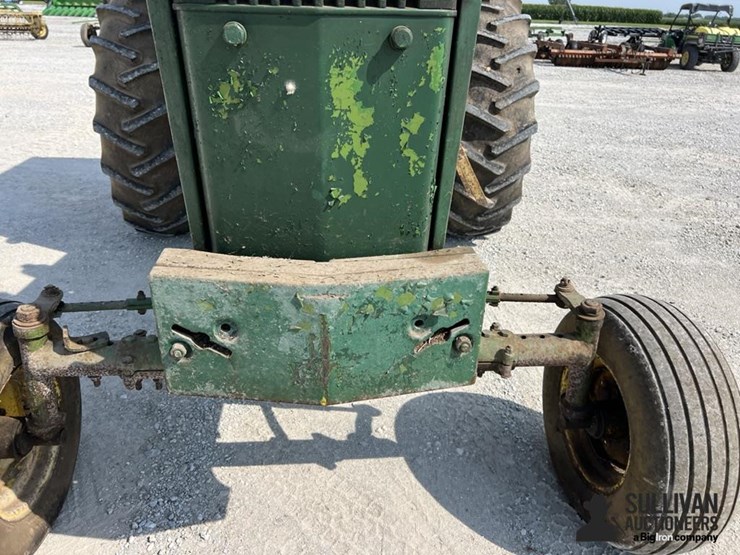 john-deere-4010-image-19